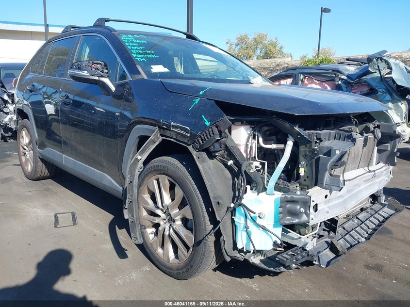 2021 TOYOTA RAV4 XLE PREMIUM | 2T3C1RFV6MC166463 | UPCARS