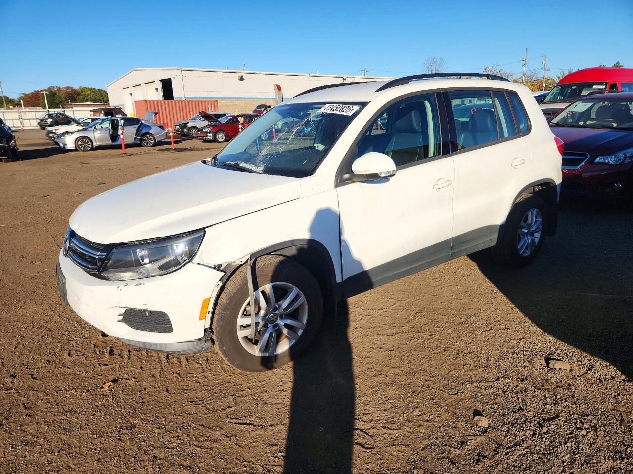 2016 VOLKSWAGEN TIGUAN S | WVGBV7AX7GW541502 | UPCARS