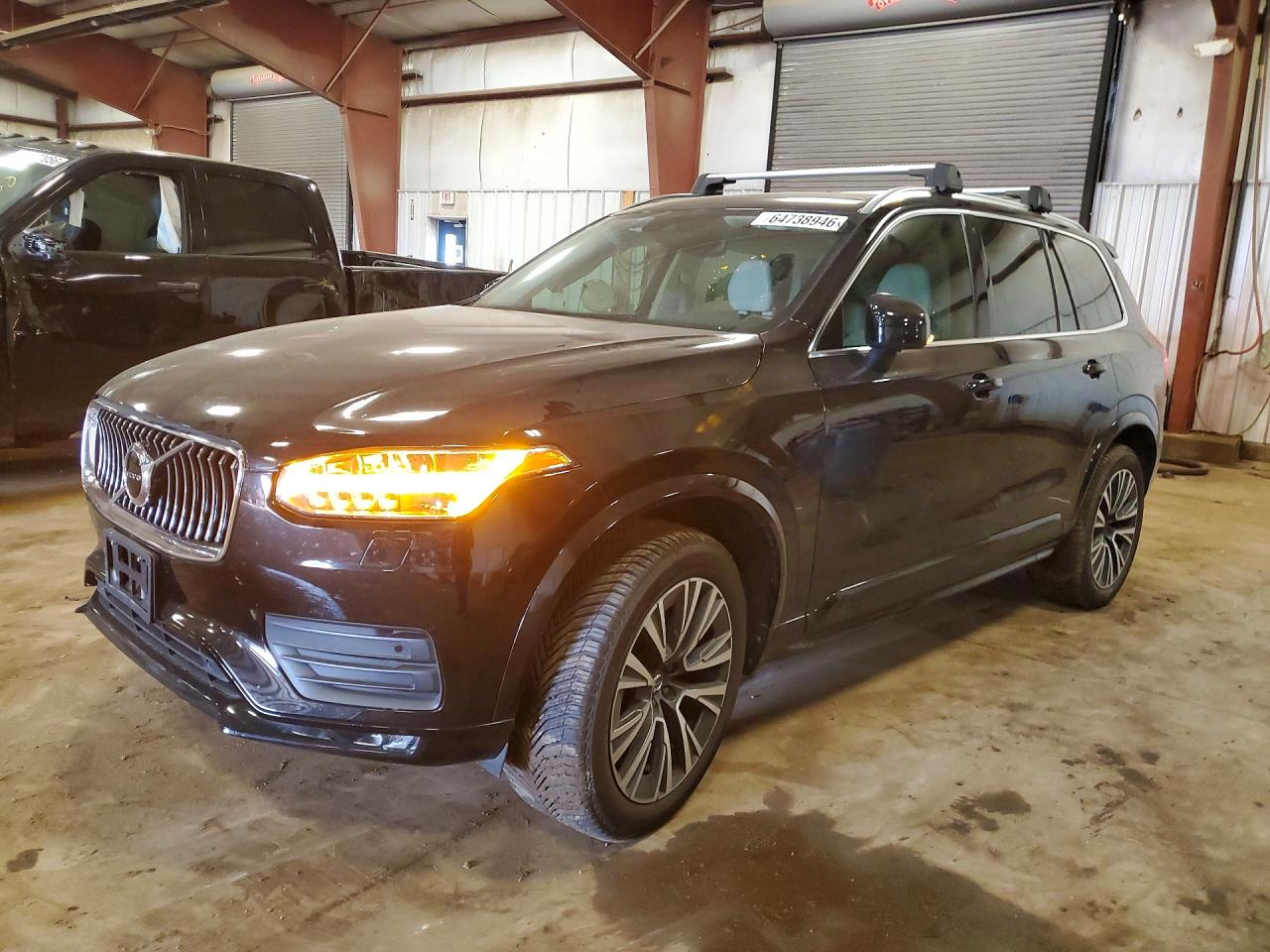 2021 VOLVO XC90 T6 MOMENTUM | YV4A221K9M1710442 | UPCARS