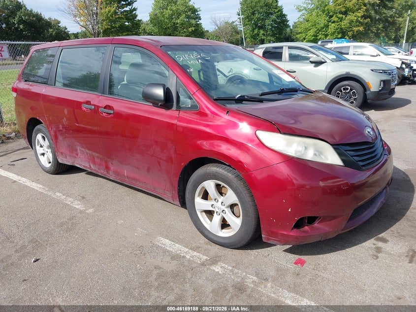 2012 TOYOTA SIENNA BASE V6 7 PASSENGER | 5TDZK3DC7CS184197 | UPCARS