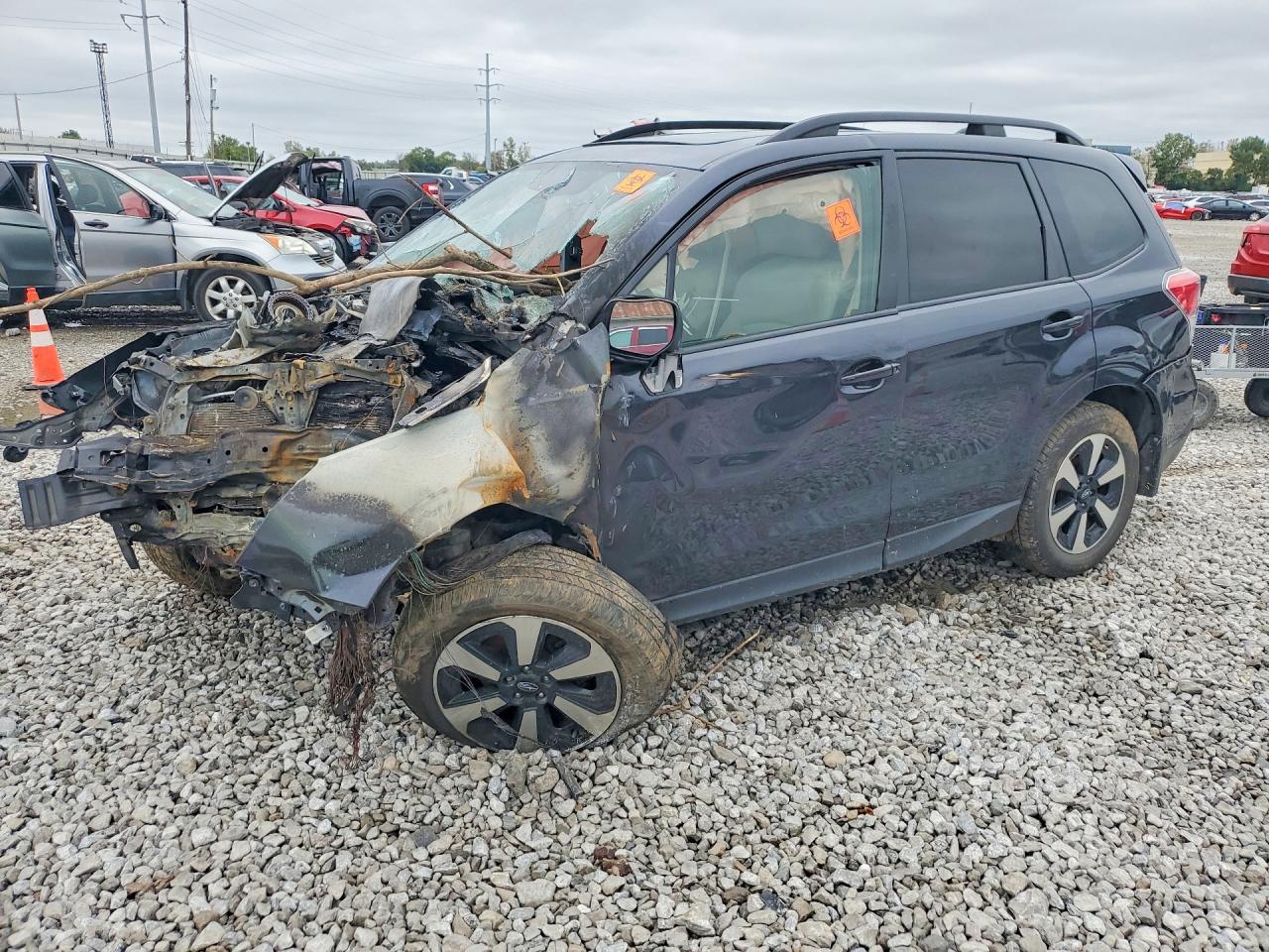2017 SUBARU FORESTER 2.5I PREMIUM | JF2SJAEC1HH516817 | UPCARS