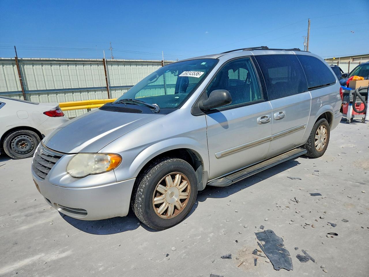 2006 CHRYSLER MINIVAN TOURING | 2A4GP54L76R772015 | UPCARS