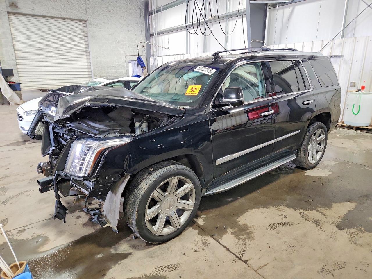 2016 CADILLAC ESCALADE LUXURY | 1GYS4BKJ1GR150679 | UPCARS