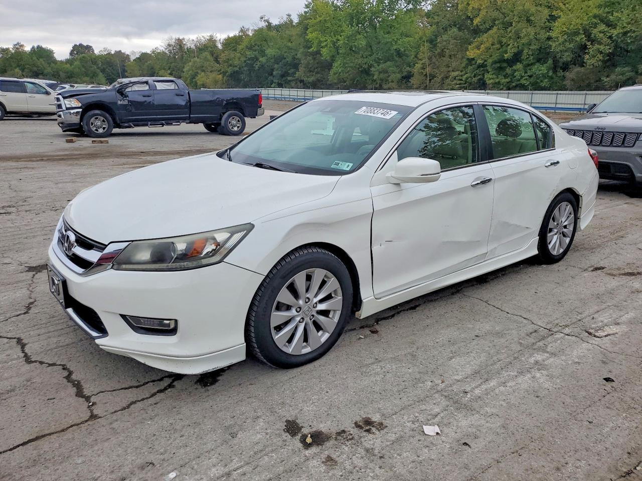 2013 HONDA ACCORD EXL | 1HGCR2F82DA083654 | UPCARS