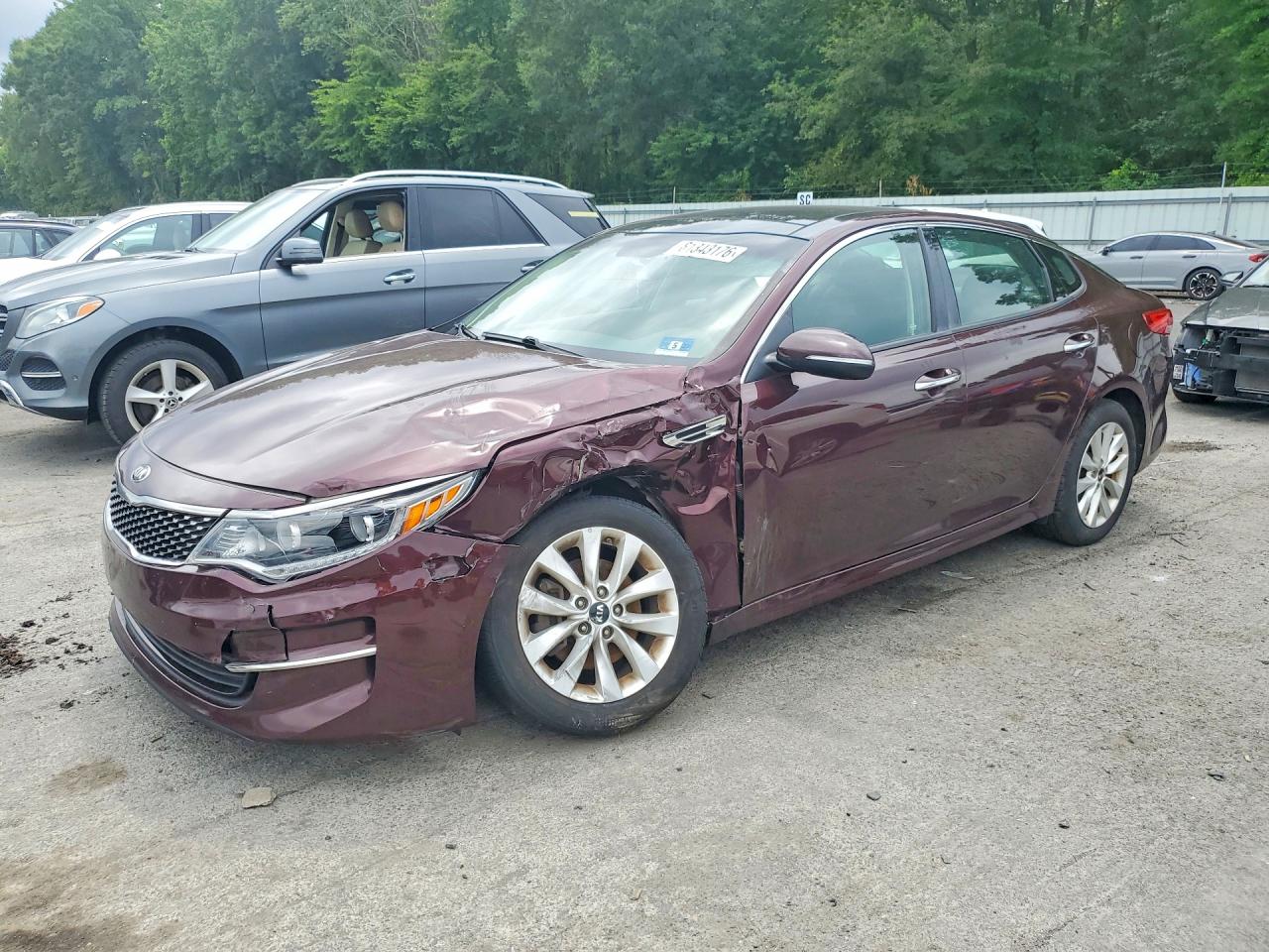 2016 KIA OPTIMA EX | 5XXGU4L30GG011850 | UPCARS