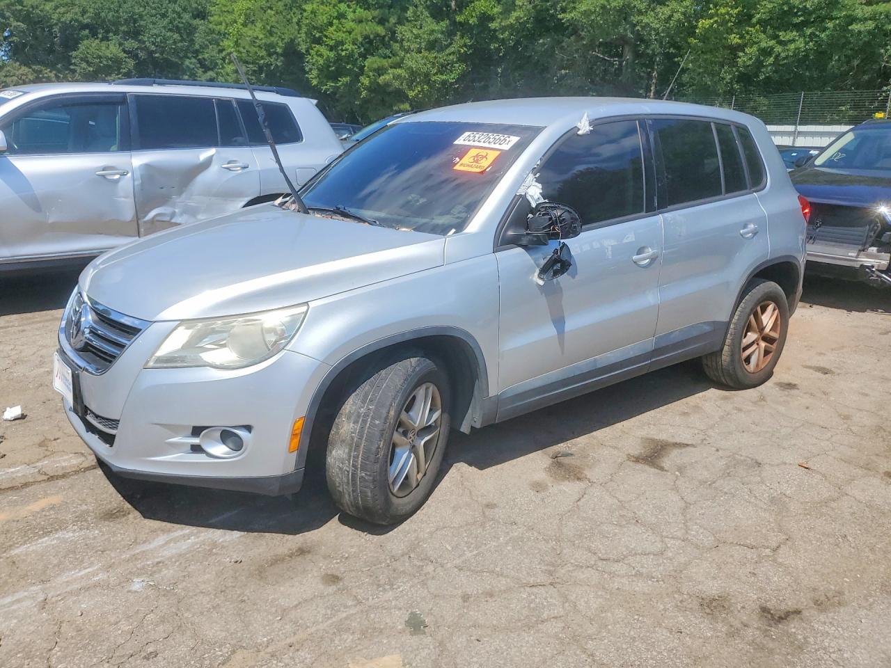 2011 VOLKSWAGEN TIGUAN S | WVGAV7AX0BW515652 | UPCARS