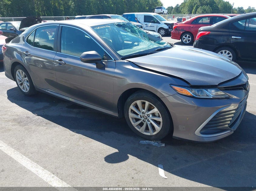 2022 TOYOTA CAMRY LE | 4T1C11AK2NU033691 | UPCARS