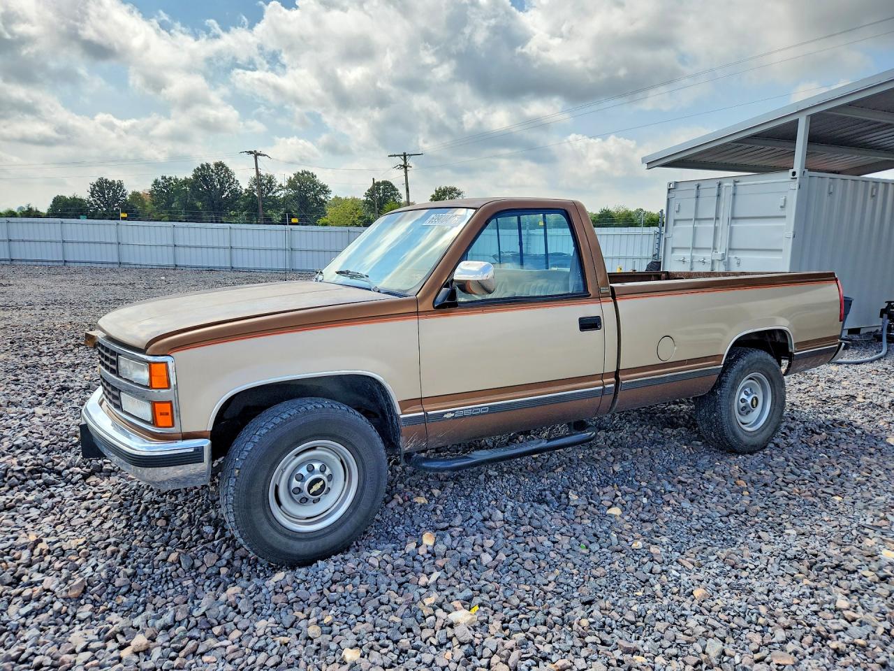 1990 CHEVROLET GMT C2500 | 1GCGC24K4LE181088 | UPCARS