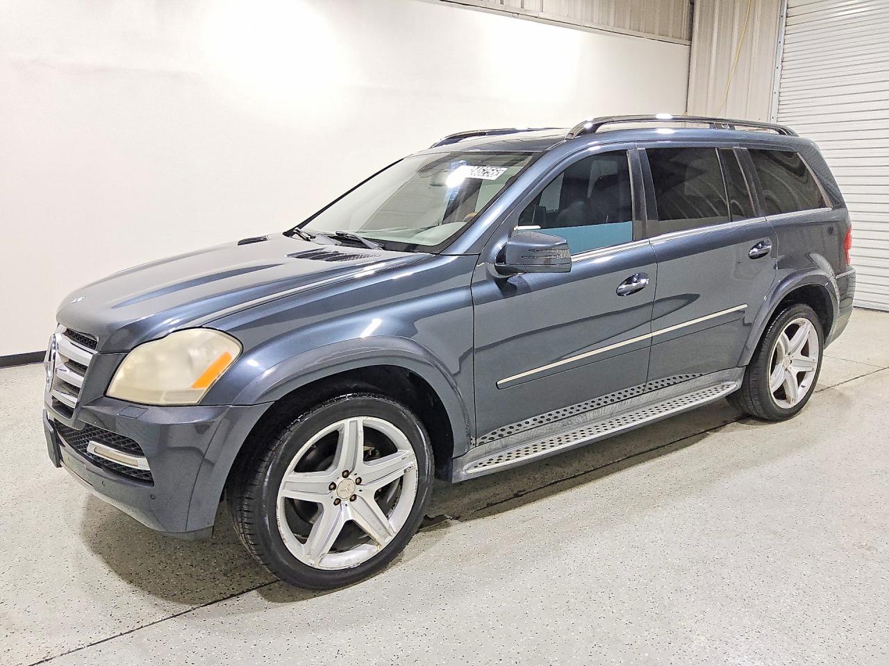 2011 MERCEDES-BENZ GL-CLASS 550 4MATIC | 4JGBF8GE8BA728083 | UPCARS