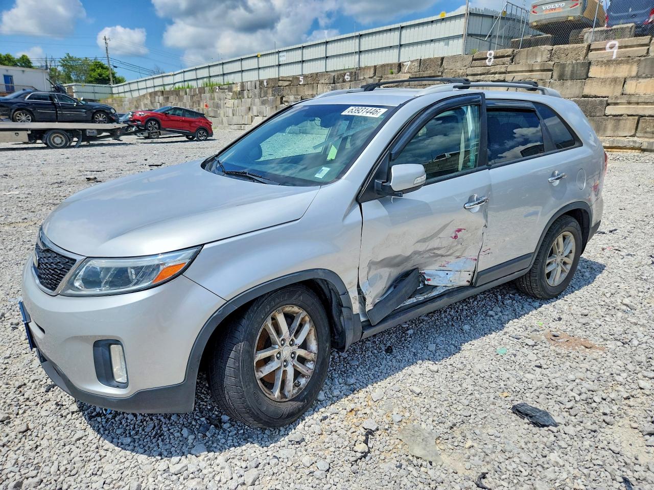 2015 KIA SORENTO LX | 5XYKT4A67FG631454 | UPCARS