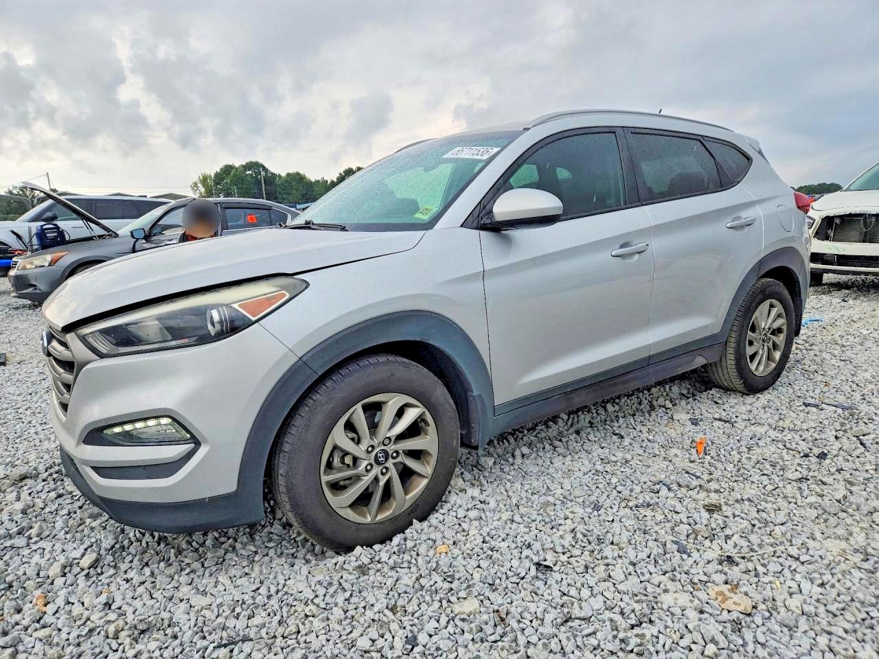 2016 HYUNDAI TUCSON SE | KM8J33A44GU025755 | UPCARS