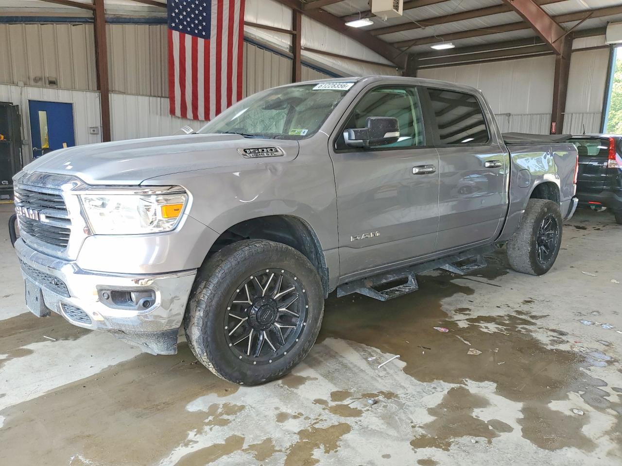 2020 RAM 1500 BIG HORN/LONE STAR | 1C6SRFFT0LN195857 | UPCARS