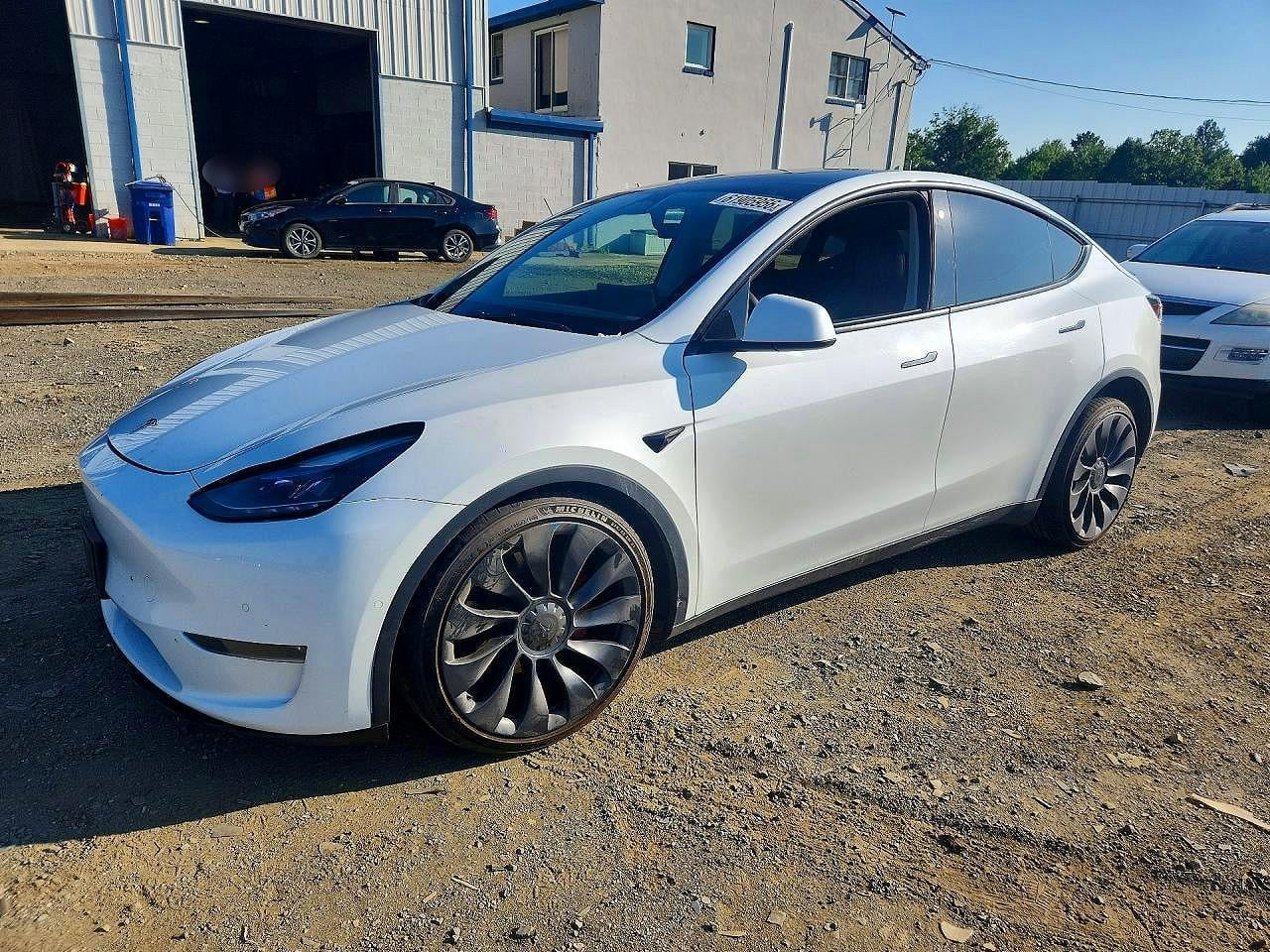 2022 TESLA MODEL Y | 7SAYGDEF9NF377716 | UPCARS
