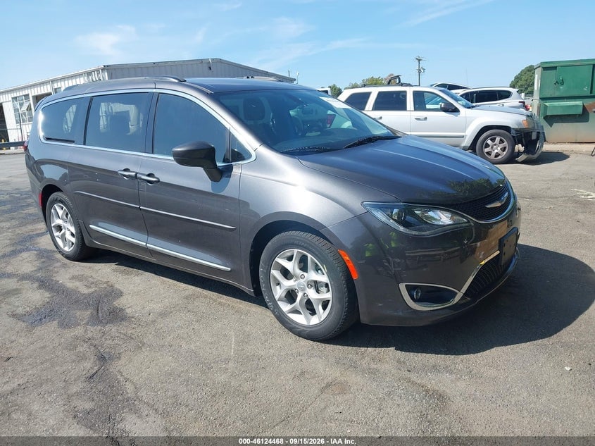 2017 CHRYSLER PACIFICA TOURING-L | 2C4RC1BG6HR638091 | UPCARS