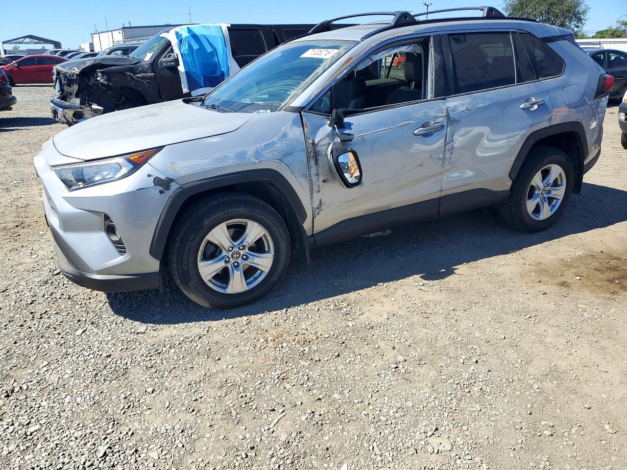 2019 TOYOTA RAV4 XLE | 2T3W1RFV5KW043133 | UPCARS
