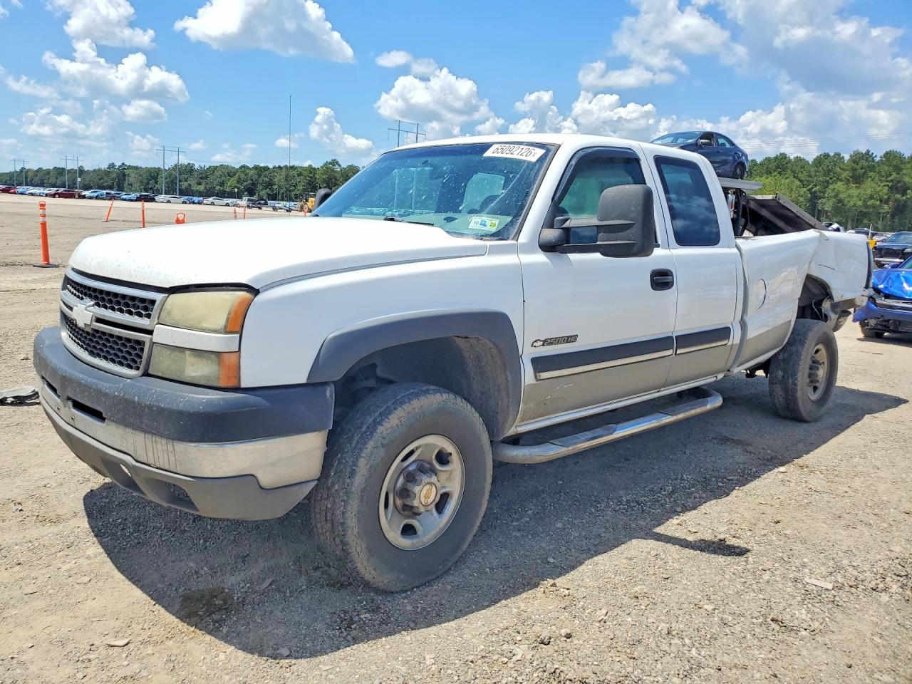 2005 CHEVROLET SILVERADO C2500 HEAVY DUTY | 1GCHC29U05E129605 | UPCARS