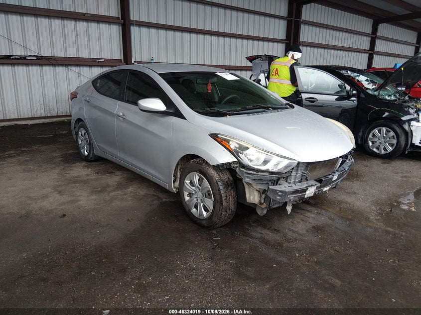 2015 HYUNDAI ELANTRA SE | KMHDH4AE3FU303203 | UPCARS