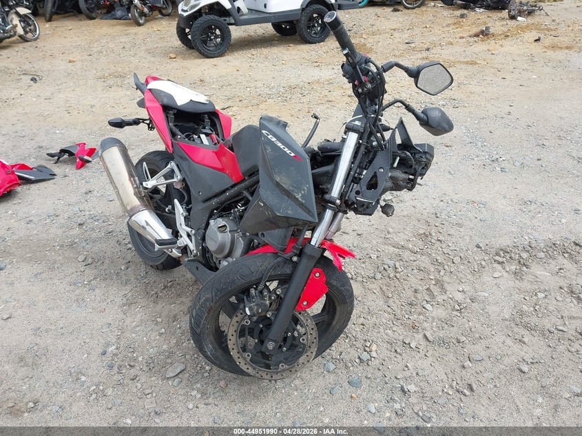 2015 HONDA CB300 F | MLHNC5219F5100459 | UPCARS