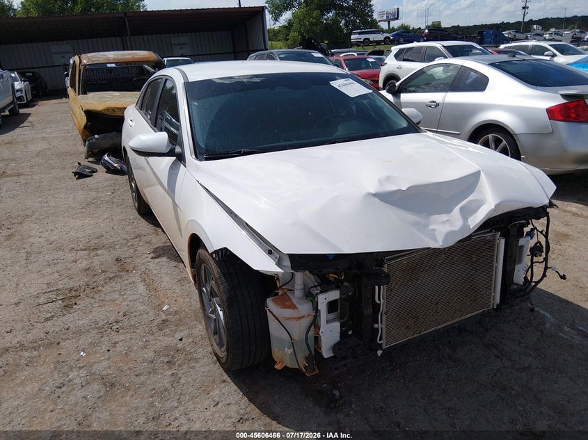 2024 HYUNDAI ELANTRA SEL | KMHLM4DG2RU814071 | UPCARS