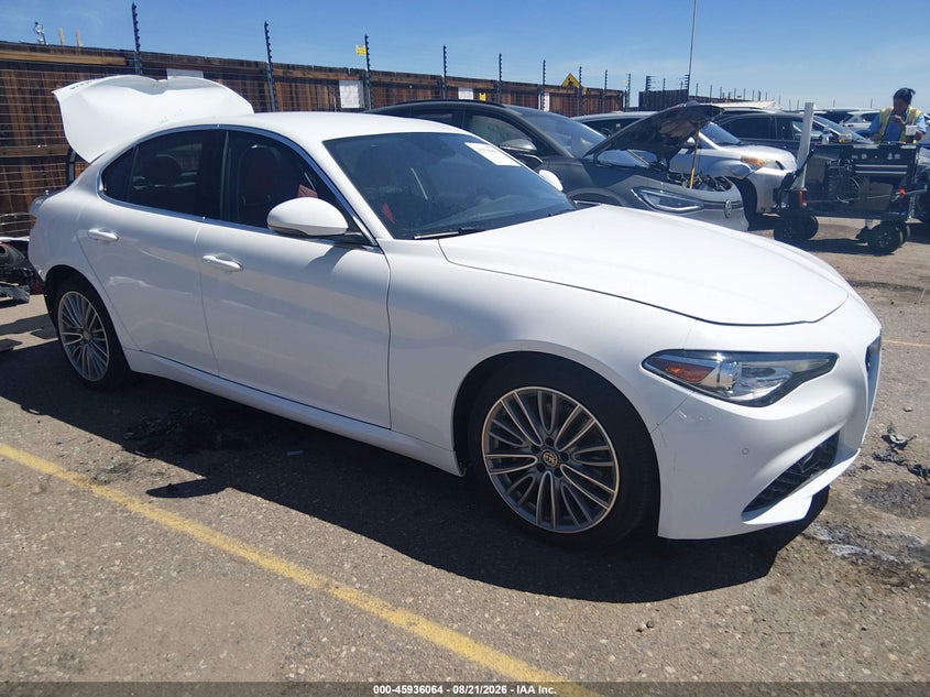2018 ALFA ROMEO GIULIA TI LUSSO AWD | ZARFAEEN4J7563432 | UPCARS