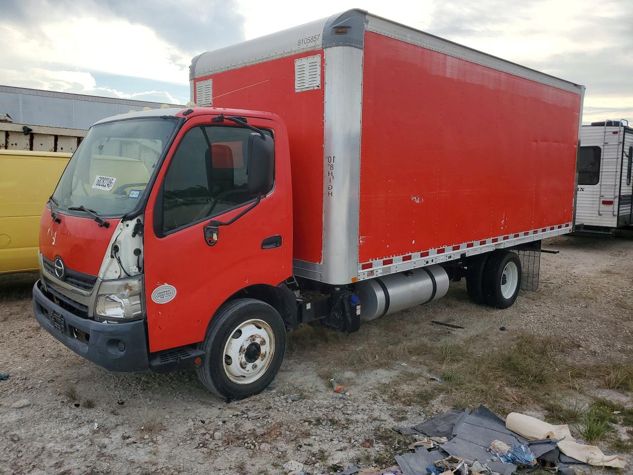 2017 HINO ALL OTHER BOX TRUCK | JHHSDM2H3HK005830 | UPCARS