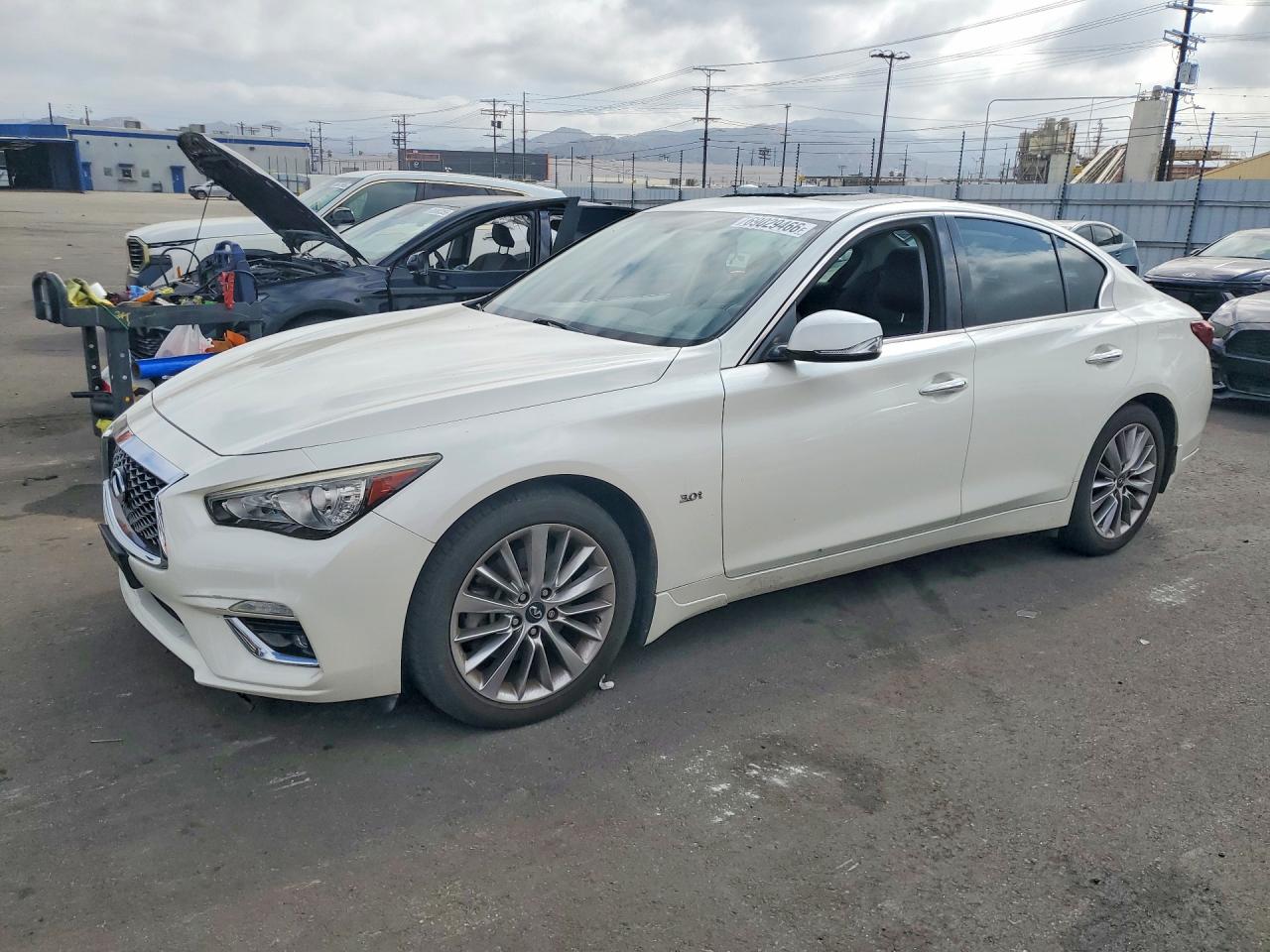 2018 INFINITI Q50 3.0T LUXE | JN1EV7AP0JM363861 | UPCARS