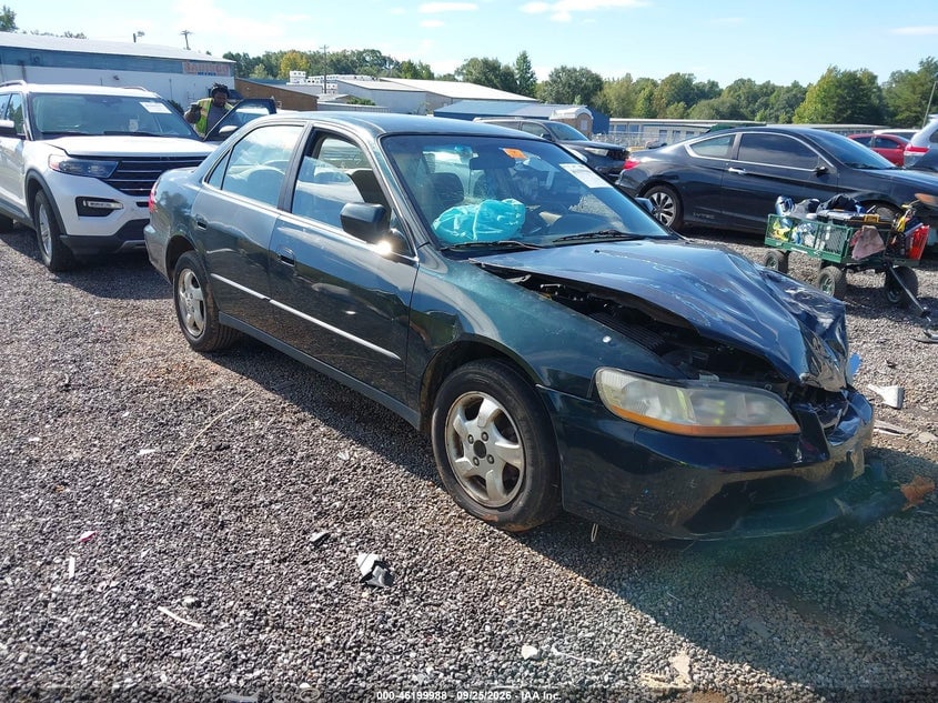 1999 HONDA ACCORD SDN LX | 1HGCG5645XA084824 | UPCARS