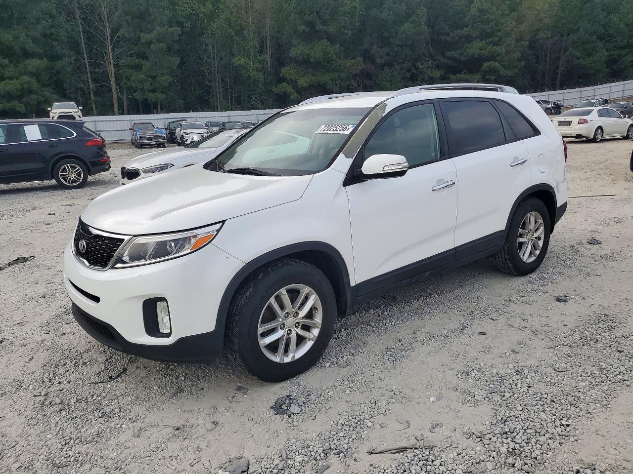 2014 KIA SORENTO LX | 5XYKT4A62EG509714 | UPCARS