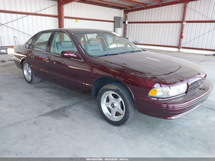 1995 CHEVROLET CAPRICE / IMPALA CLASSIC SS | 1G1BL52P2SR156913 | UPCARS
