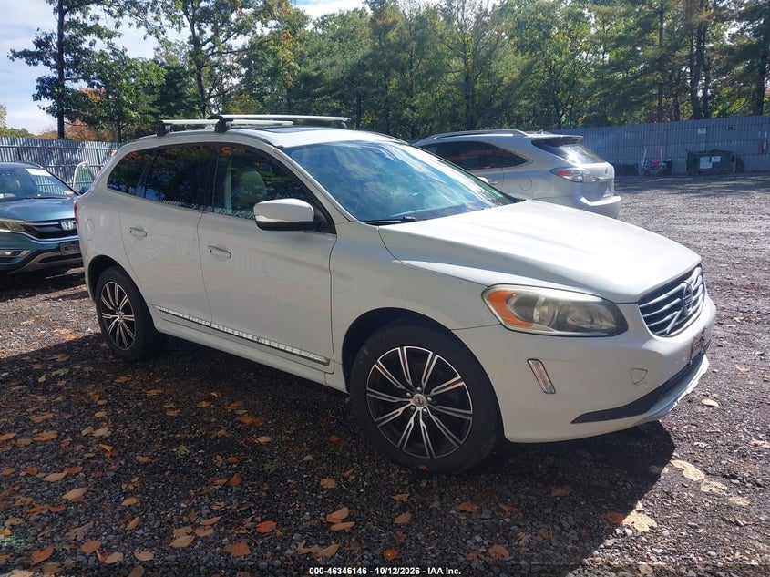 2016 VOLVO XC60 T6 DRIVE-E | YV449MRKXG2890683 | UPCARS