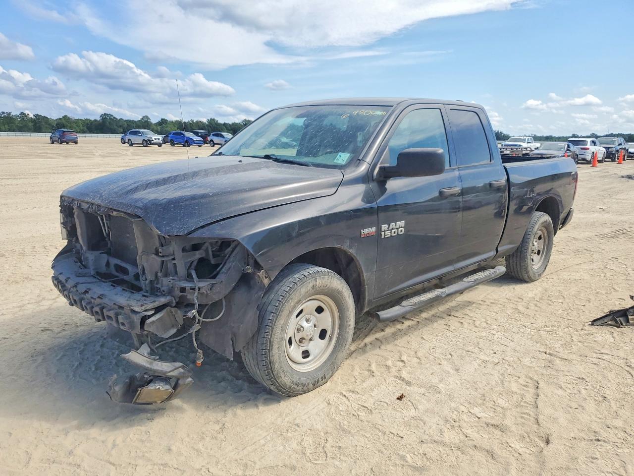2017 RAM 1500 ST | 1C6RR6FT7HS866500 | UPCARS