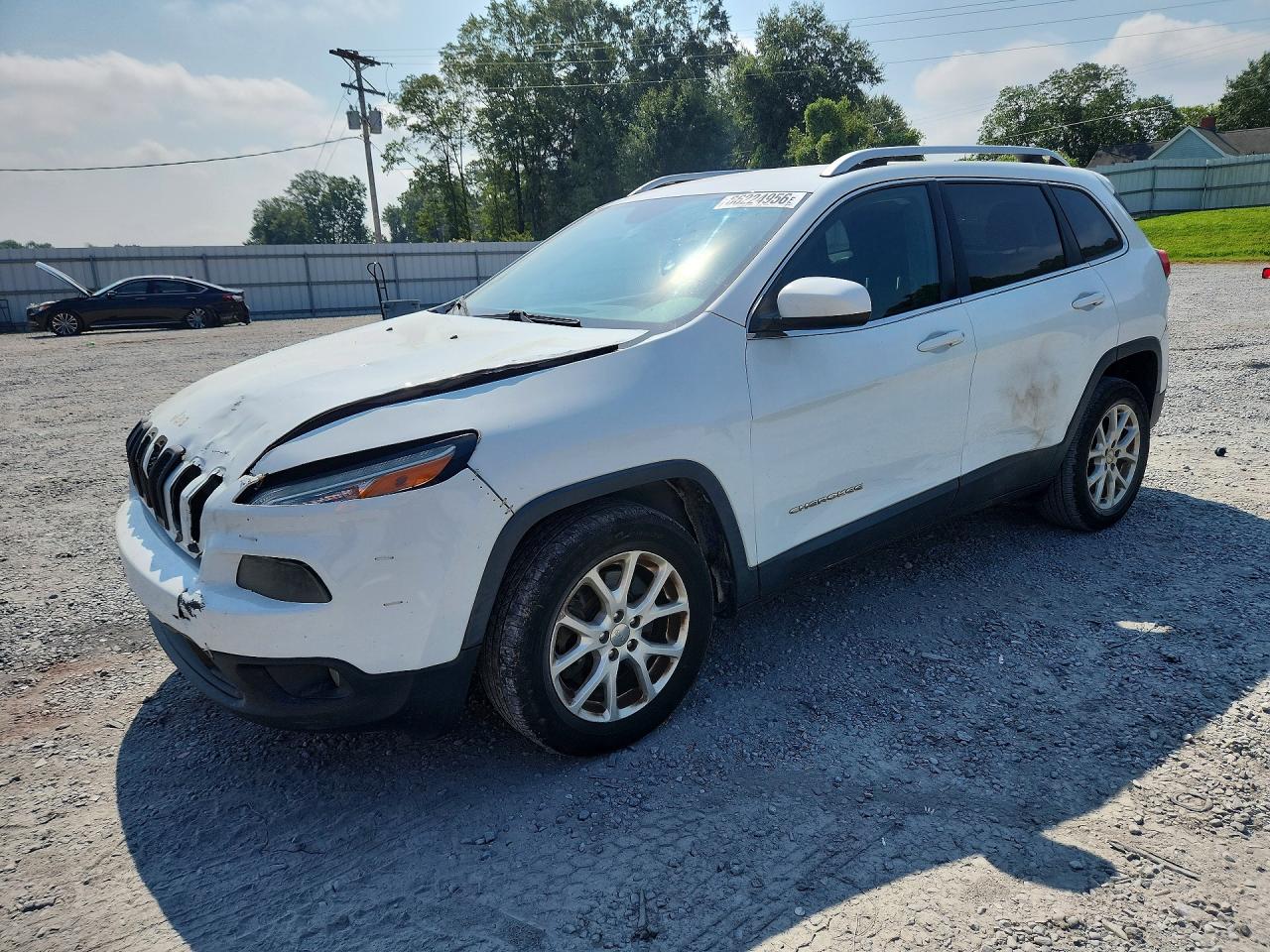 2016 JEEP CHEROKEE LATITUDE | 1C4PJLCB9GW159309 | UPCARS