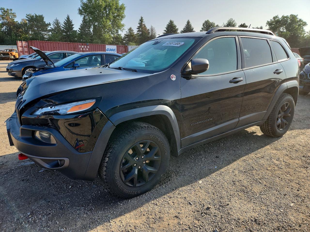 2015 JEEP CHEROKEE TRAILHAWK | 1C4PJMBS4FW717492 | UPCARS