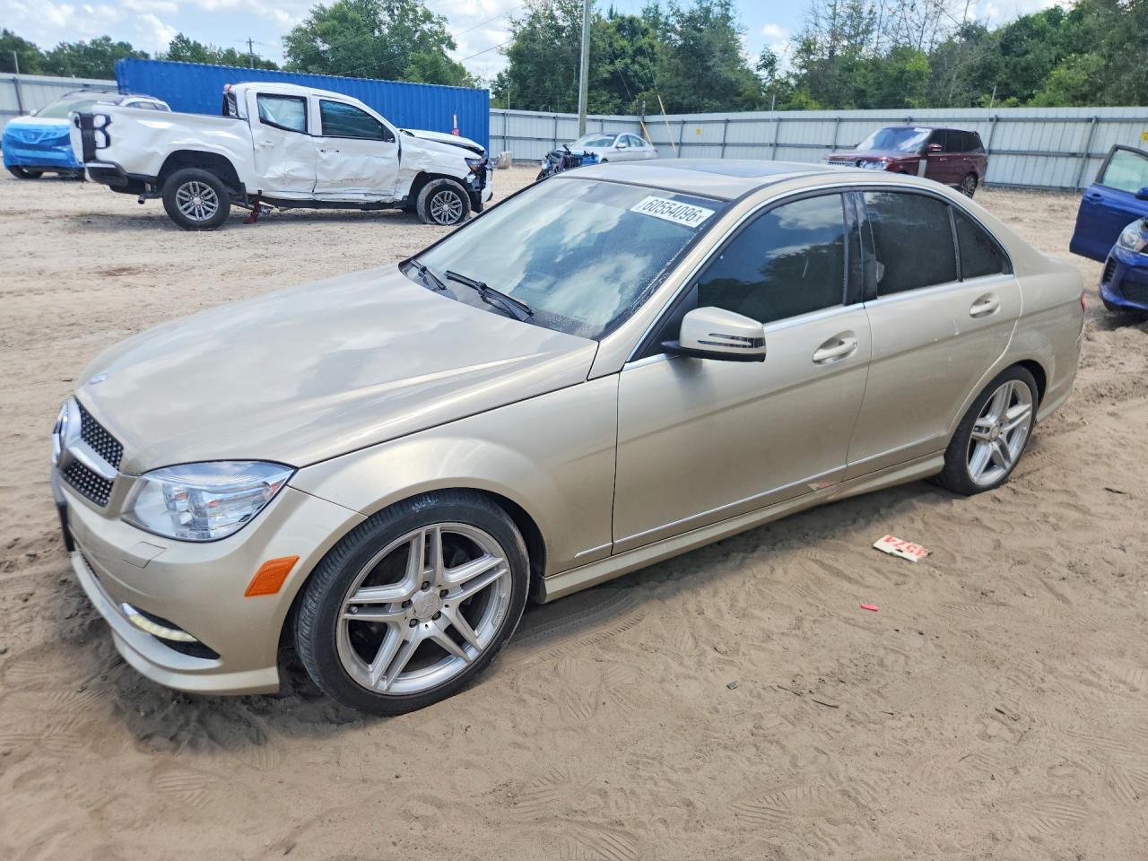 2011 MERCEDES-BENZ C-CLASS | WDDGF8BB7BR145650 | UPCARS