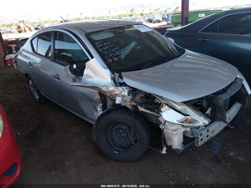 2015 NISSAN VERSA 1.6 SV | 3N1CN7AP7FL933251 | UPCARS