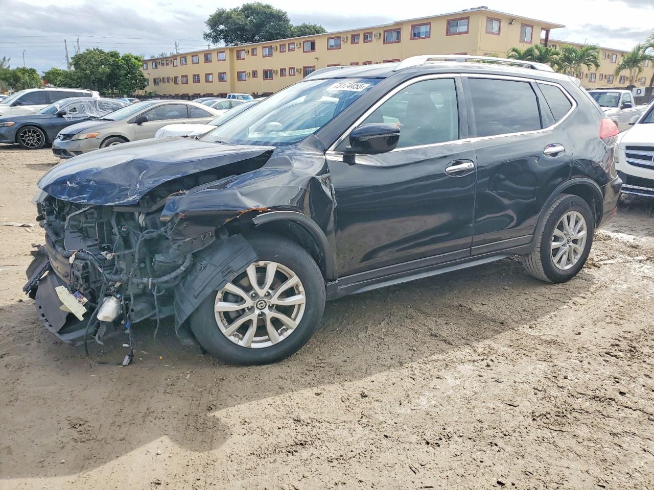 2018 NISSAN ROGUE S | KNMAT2MT1JP519899 | UPCARS