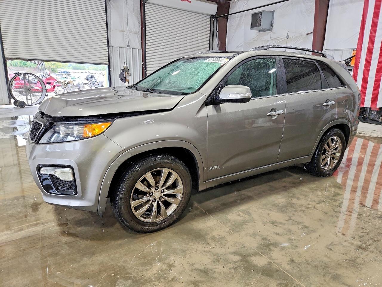 2013 KIA SORENTO SX | 5XYKWDA2XDG400159 | UPCARS