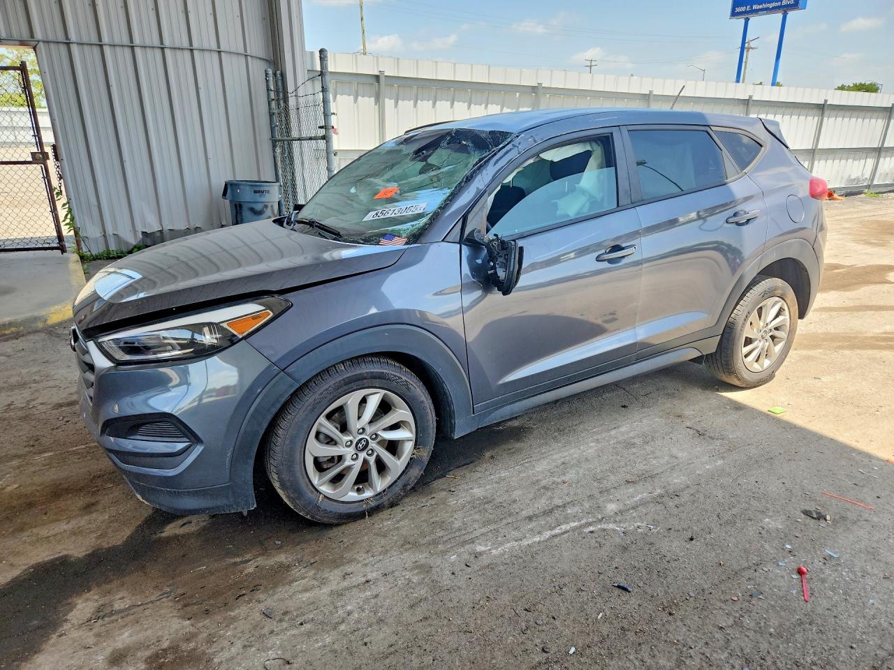2017 HYUNDAI TUCSON SE | KM8J23A47HU301298 | UPCARS