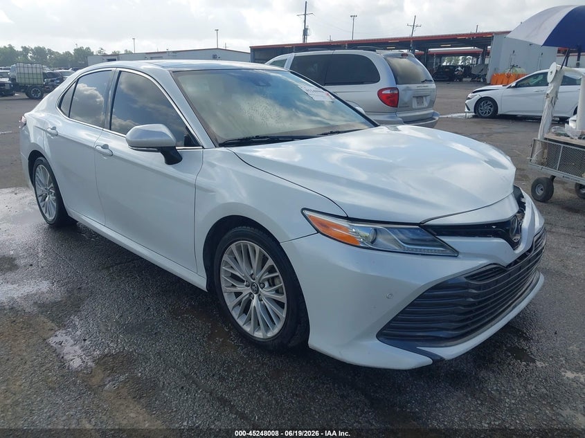 2018 TOYOTA CAMRY XLE | 4T1B11HK3JU026308 | UPCARS
