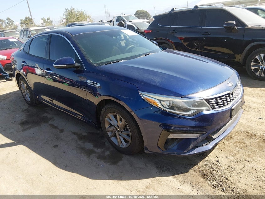 2019 KIA OPTIMA LX | 5XXGT4L33KG371772 | UPCARS