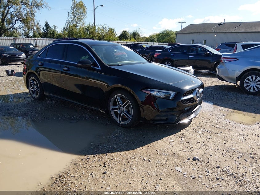 2021 MERCEDES-BENZ A 220 4MATIC | W1K3G4FB6MJ290047 | UPCARS