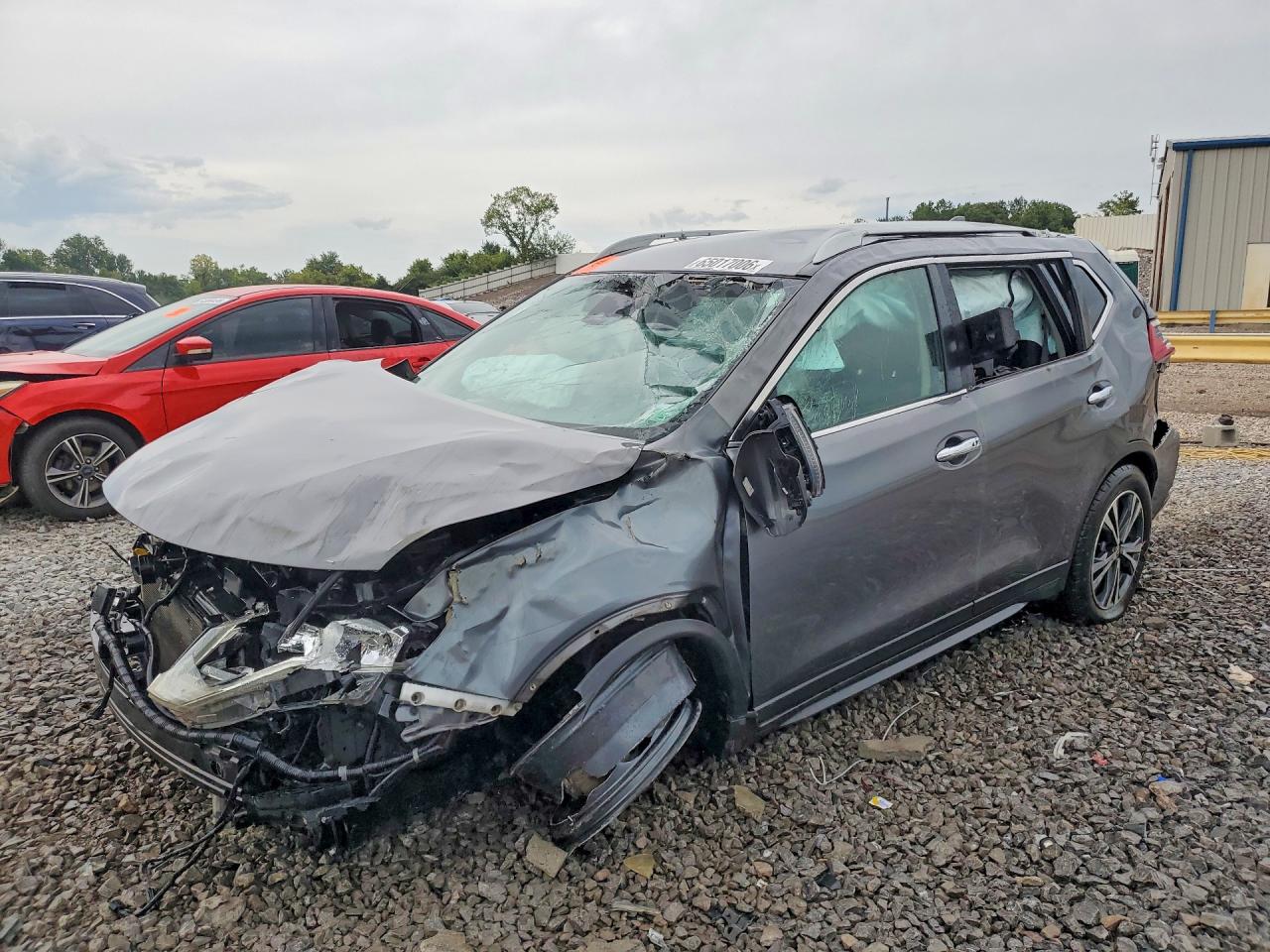 2019 NISSAN ROGUE SV | 5N1AT2MTXKC760767 | UPCARS