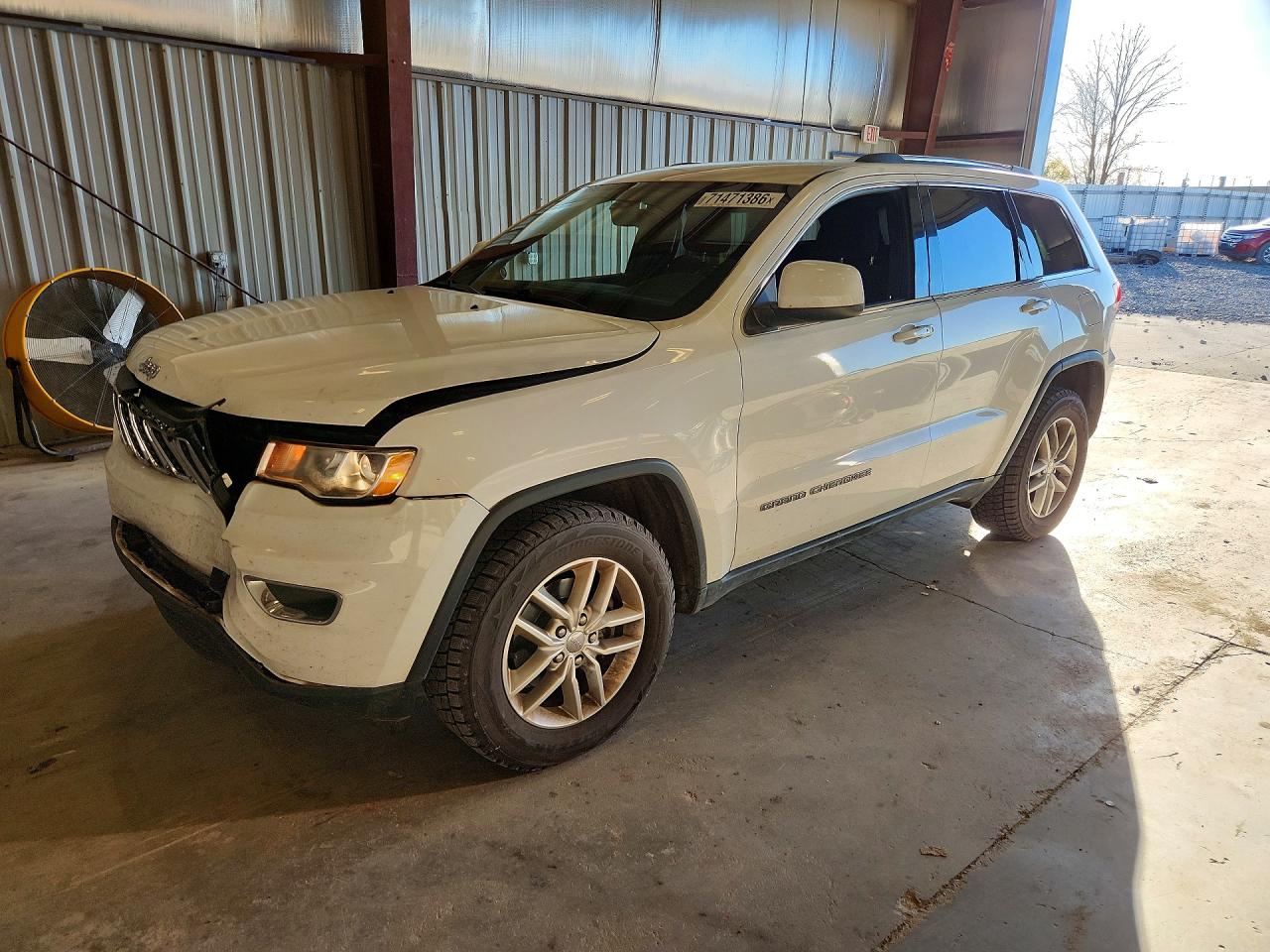 2017 JEEP GRAND CHER LAREDO | 1C4RJFAG8HC736049 | UPCARS