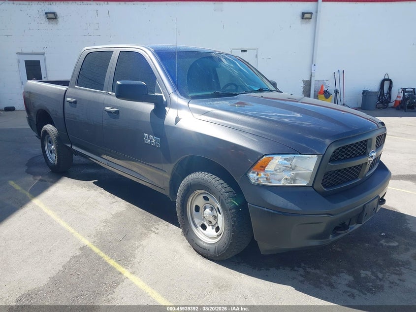 2018 RAM 1500 TRADESMAN  4X4 5'7 BOX | 1C6RR7KG0JS306807 | UPCARS