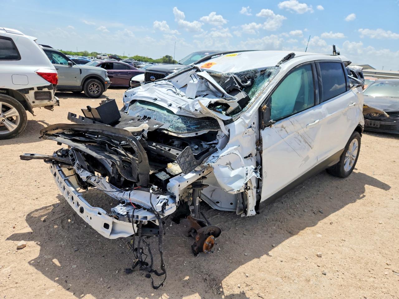 2018 FORD ESCAPE SE | 1FMCU0GD6JUC13373 | UPCARS