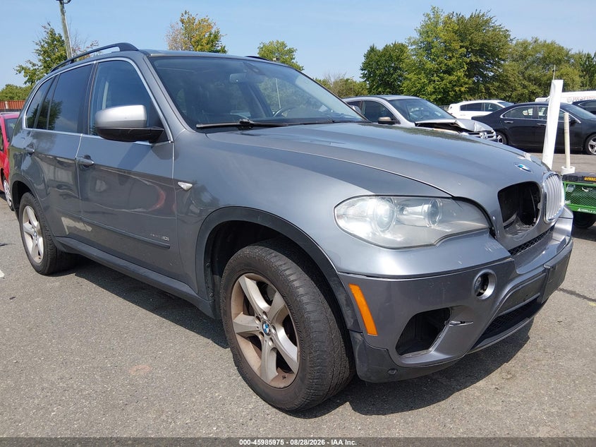 2013 BMW X5 XDRIVE50I | 5UXZV8C59D0C16905 | UPCARS