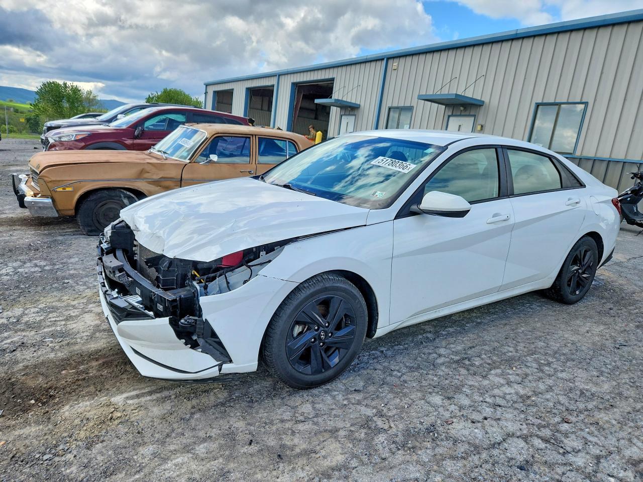 2023 HYUNDAI ELANTRA BLUE | KMHLM4AJ7PU042972 | UPCARS
