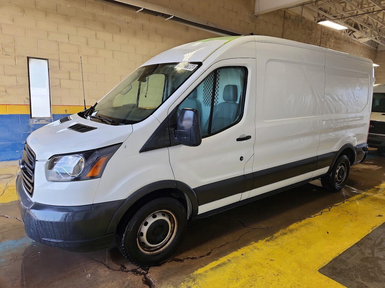 2018 FORD TRANSI T-250 | 1FTYR2CM5JKB46810 | UPCARS