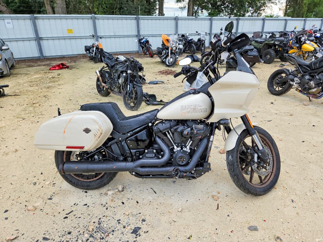 2023 HARLEY-DAVIDSON FXLRST | 1HD1YXZ1XPB012848 | UPCARS