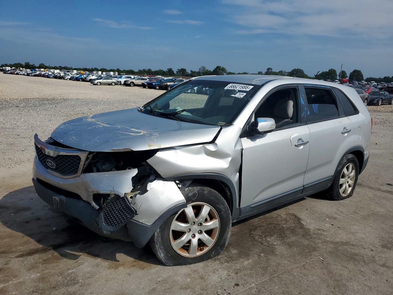 2011 KIA SORENTO BASE | 5XYKT3A13BG036058 | UPCARS